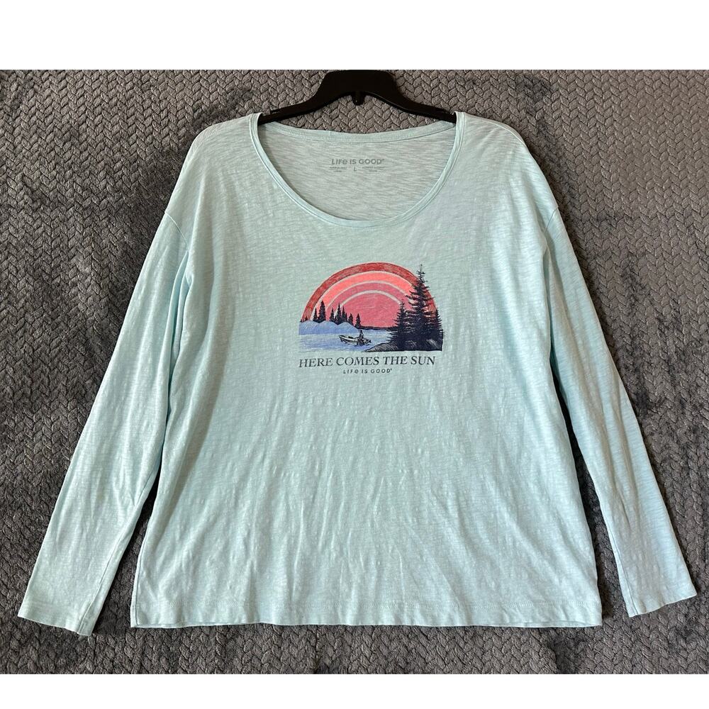 Life is Good Pale Blue Sun Lake Nature Top L Outdoors